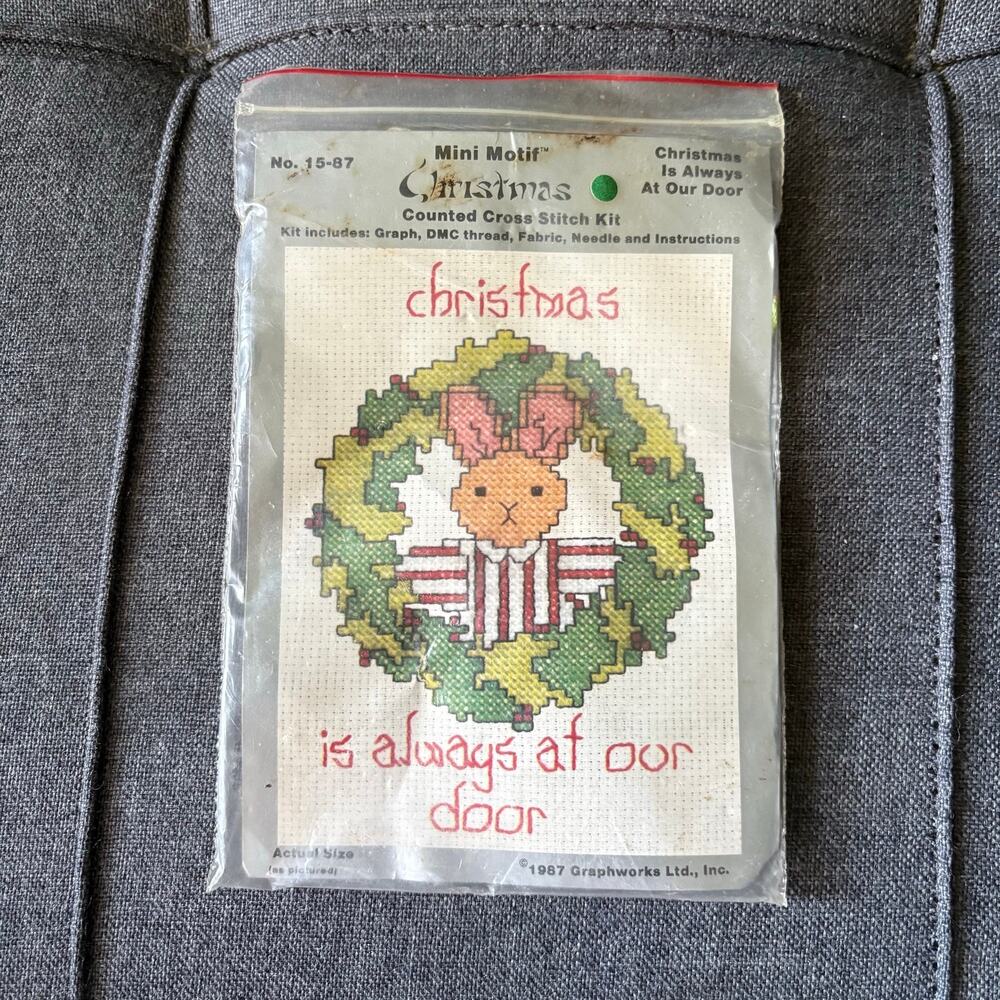 Christmas Is Always At Our Door Vintage Counted Cross Stitch Kit Graphworks 1987